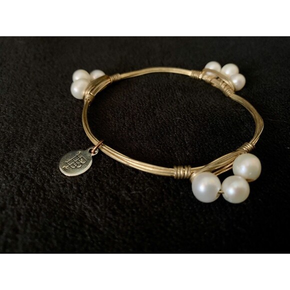 Bourbon And Boweties Goldtone Wire Wrap Faux Pearls Bangle Bracelet 7.5" - Picture 3 of 5
